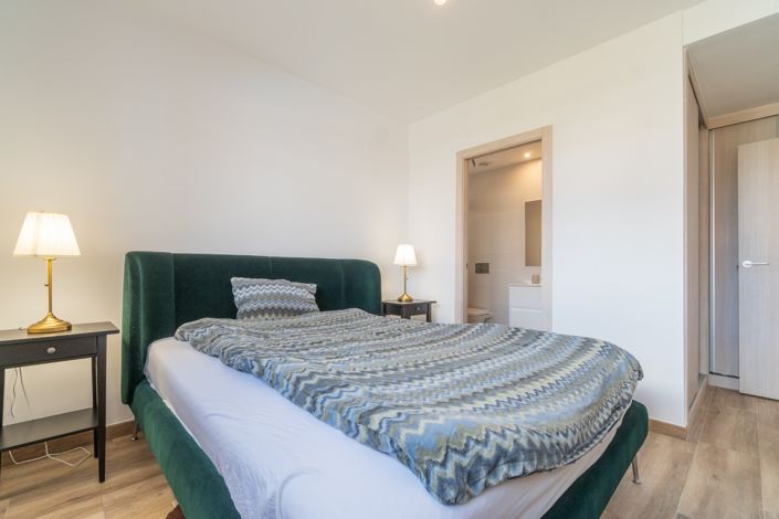 Image No.27-3 Bed Apartment for sale