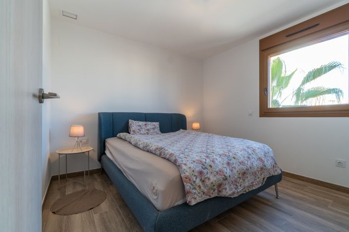 Image No.31-3 Bed Apartment for sale