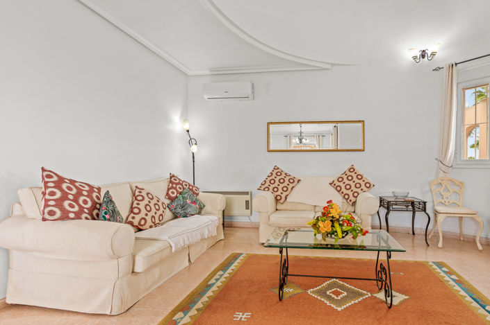 Image No.17-4 Bed Villa for sale