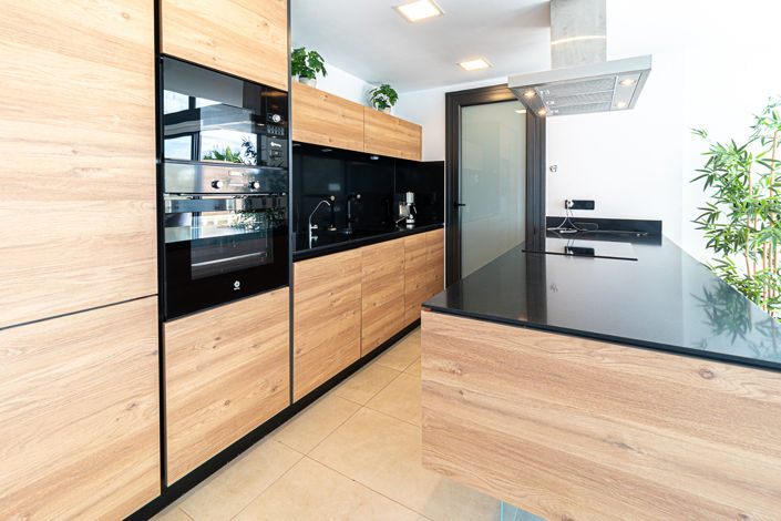 Image No.14-3 Bed Apartment for sale