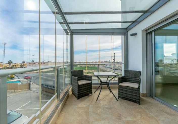 Image No.3-3 Bed Townhouse for sale