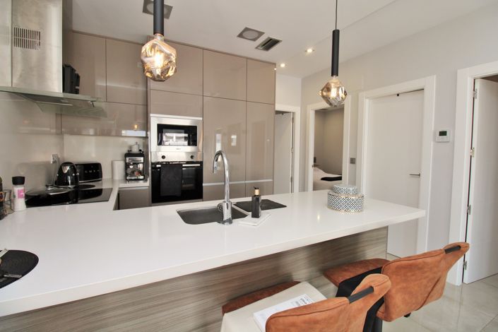 Image No.9-3 Bed Villa for sale