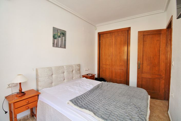 Image No.15-3 Bed Townhouse for sale