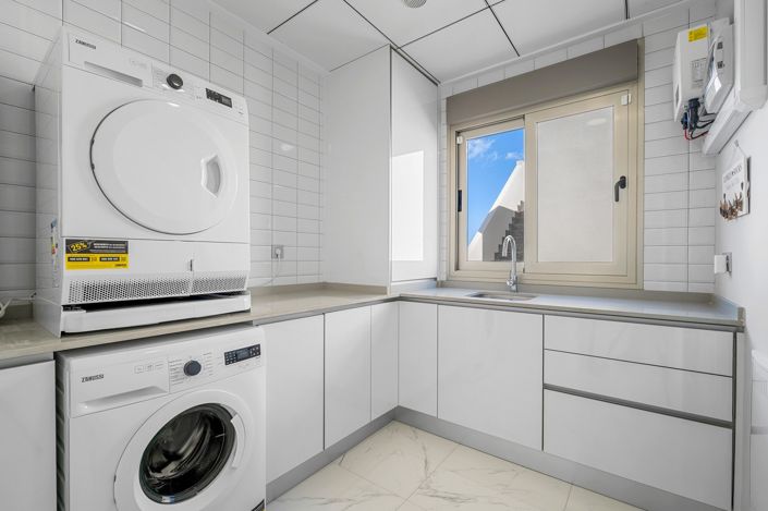 Image No.25-4 Bed Villa for sale