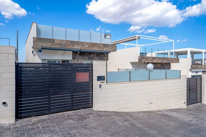 Image No.35-4 Bed Villa for sale