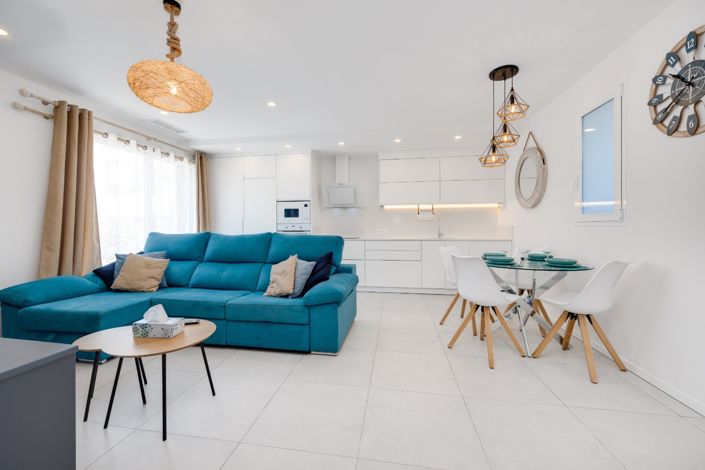 Image No.20-2 Bed Apartment for sale