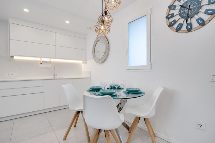 Image No.21-2 Bed Apartment for sale