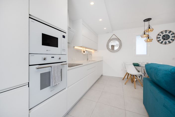 Image No.24-2 Bed Apartment for sale