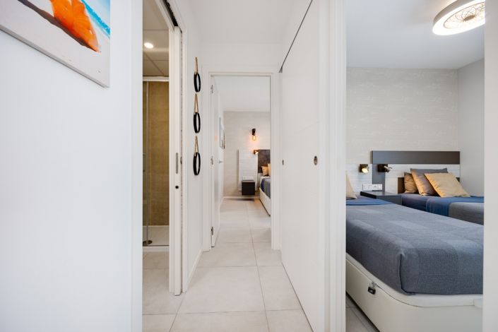 Image No.28-2 Bed Apartment for sale