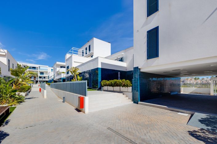 Image No.48-2 Bed Apartment for sale