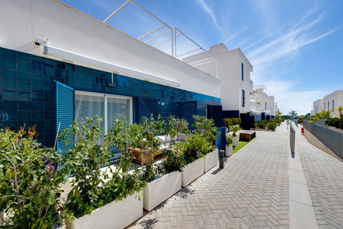 Image No.8-2 Bed Apartment for sale