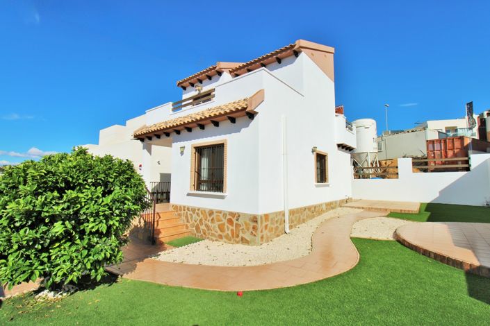 Image No.3-3 Bed Villa for sale