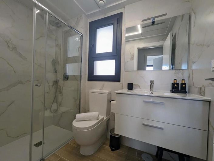 Image No.13-2 Bed Apartment for sale