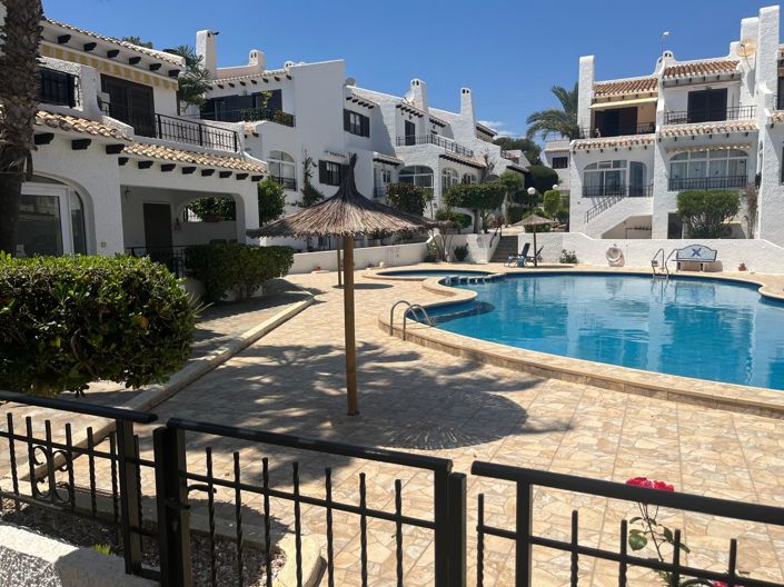 Image No.5-2 Bed Townhouse for sale