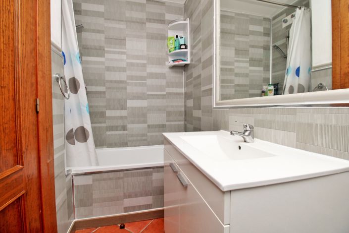 Image No.17-2 Bed Apartment for sale