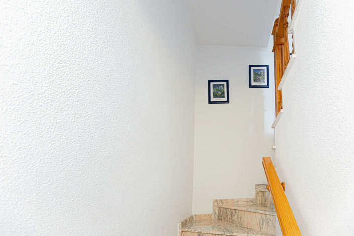 Image No.19-3 Bed Townhouse for sale