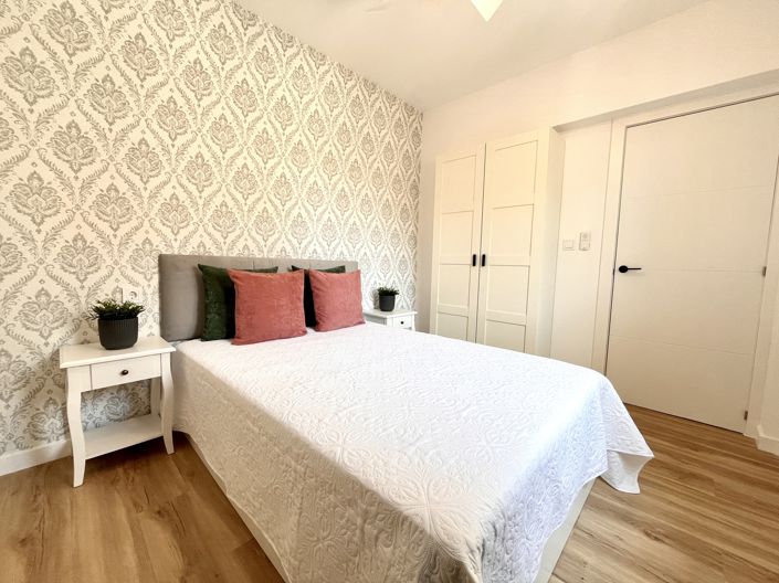 Image No.9-3 Bed Townhouse for sale