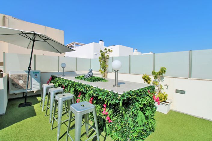 Image No.34-4 Bed Villa for sale