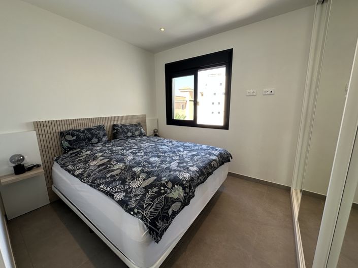 Image No.15-2 Bed Apartment for sale