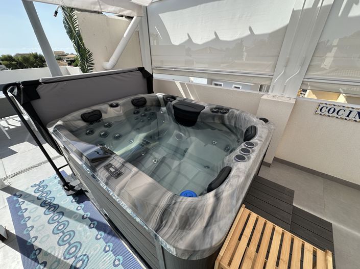 Image No.7-2 Bed Apartment for sale