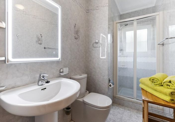 Image No.16-4 Bed Villa for sale