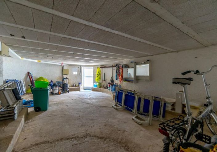 Image No.31-4 Bed Villa for sale