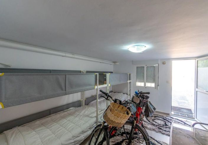 Image No.33-4 Bed Villa for sale