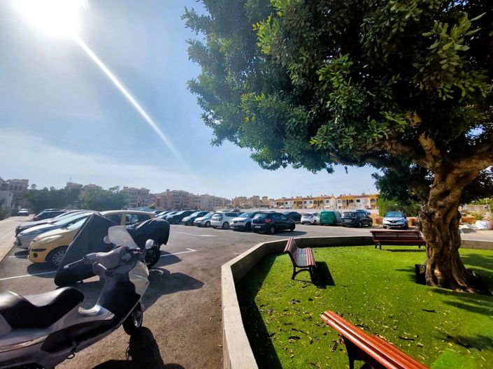 Image No.20-2 Bed Apartment for sale