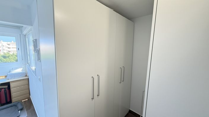 Image No.14-2 Bed Townhouse for sale