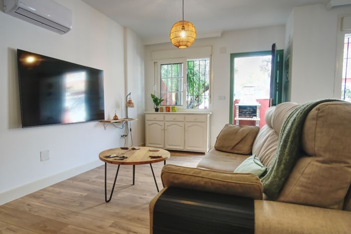 Image No.2-3 Bed Townhouse for sale