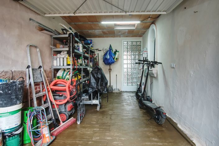 Image No.37-3 Bed Townhouse for sale