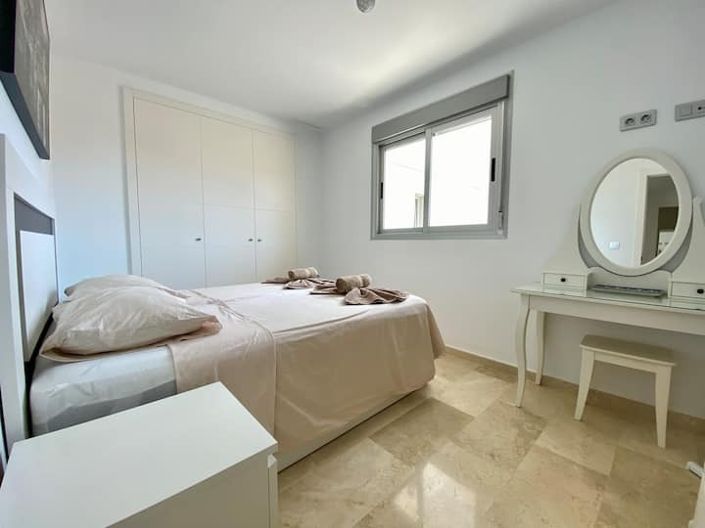 Image No.11-2 Bed Apartment for sale