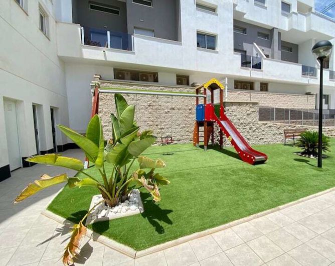 Image No.17-2 Bed Apartment for sale