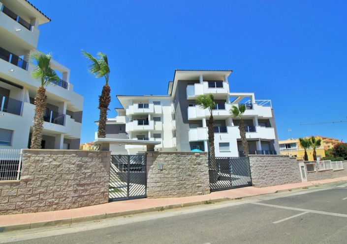 Image No.20-2 Bed Apartment for sale