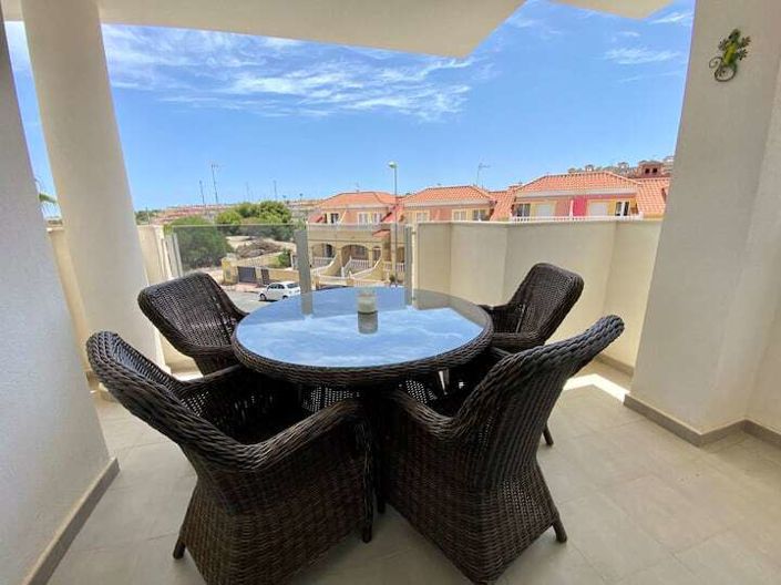 Image No.8-2 Bed Apartment for sale