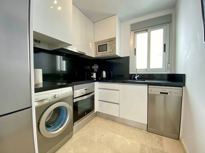 Image No.9-2 Bed Apartment for sale