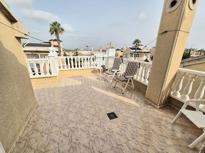 Image No.21-3 Bed Villa for sale