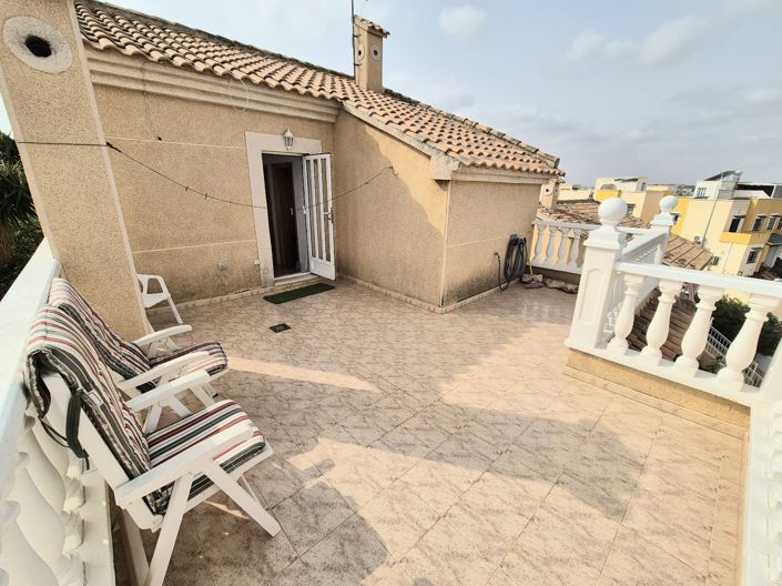 Image No.22-3 Bed Villa for sale