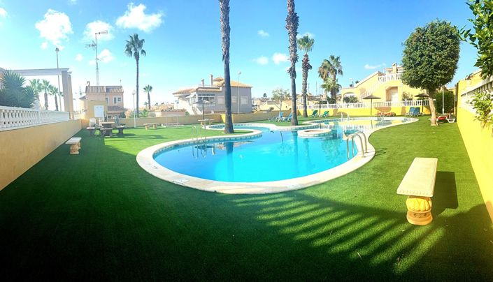 Image No.28-3 Bed Villa for sale