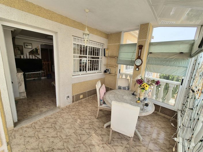 Image No.8-3 Bed Villa for sale