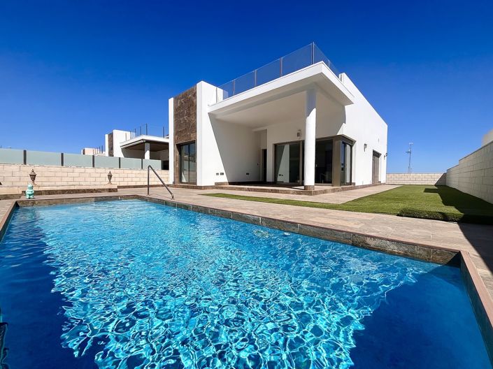 Image No.1-3 Bed Villa for sale