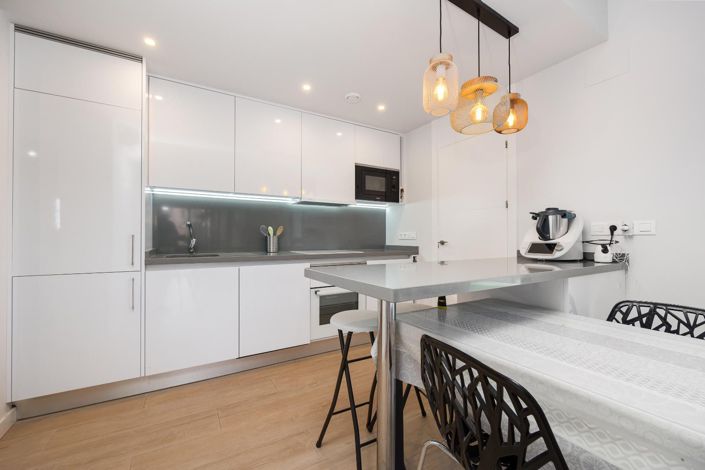 Image No.14-2 Bed Apartment for sale