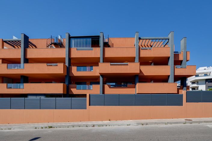 Image No.3-2 Bed Apartment for sale