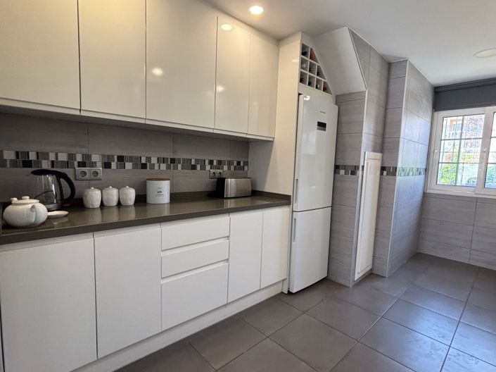 Image No.6-3 Bed Villa for sale