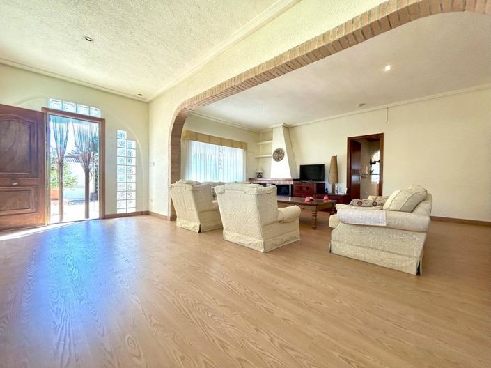 Image No.23-3 Bed Villa for sale