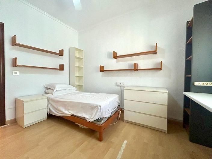 Image No.34-3 Bed Villa for sale