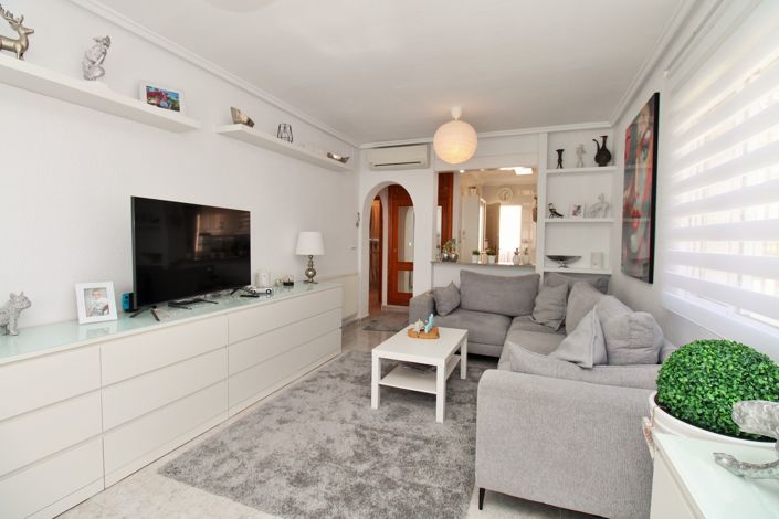 Image No.10-4 Bed Villa for sale