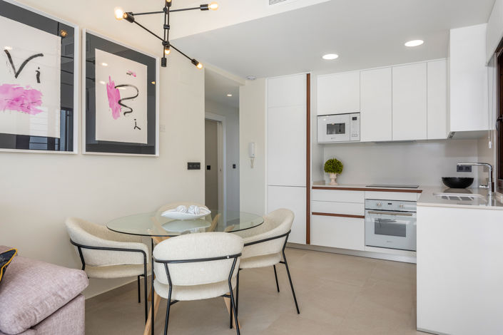 Image No.16-2 Bed Apartment for sale