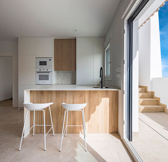 Image No.8-2 Bed Apartment for sale