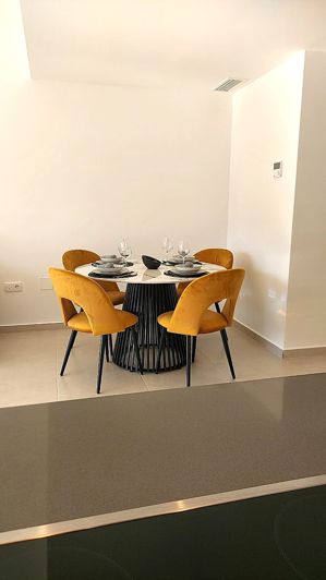 Image No.12-3 Bed Apartment for sale